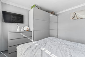 Photo 26- click for photo gallery